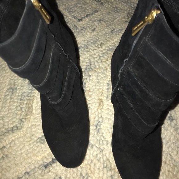 MICHAEL KORS. High heel short black BOOTS suede leather - Picture 2 of 6